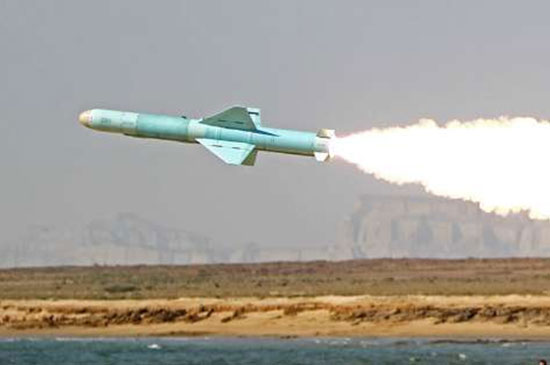 Ir&aacuten lanzan misiles avanzados “poderoso” “luz” “victoria” y “mihrab”