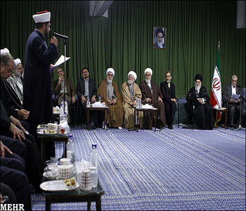 Khaminei recibi&oacute una delegaci&oacuten de la convenci&oacuten Internacional Del Despierto Isl&aacutemico