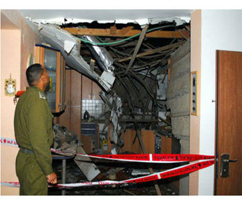 El enemigo sionista intensifica su consulta para encontrar soluci&oacuten al cohete de la Resistencia