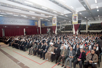 Nasrallah: Erradicar todas las formas de analfabetismo