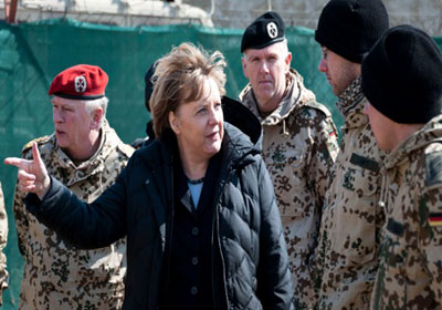 Merkel en Afganist&aacuten en una visita sorpresa