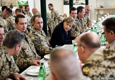Merkel en Afganist&aacuten en una visita sorpresa
