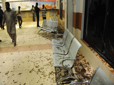 Dos muertos y 27 heridos en Pakistán 