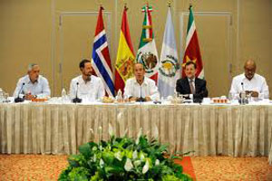 Foro Econ&oacutemico Mundial para Latinoamérica rechaza proteccionismo