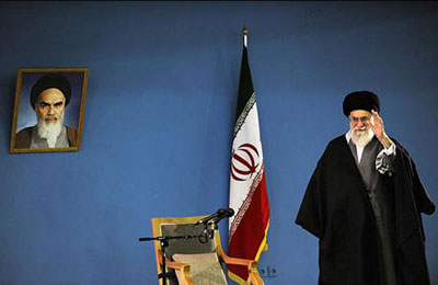 Imam Khaminei recibe los profesores en la Hussayniyat del Imam Khomeini