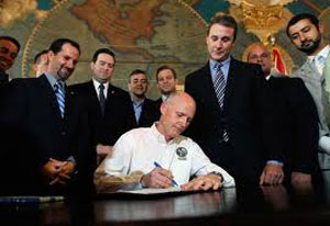 Florida, una ley que penaliza a empresas que negocien con Cuba y Siria