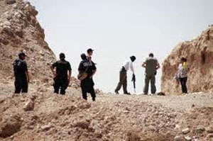 Descubren cinco fosas con restos humanos en México