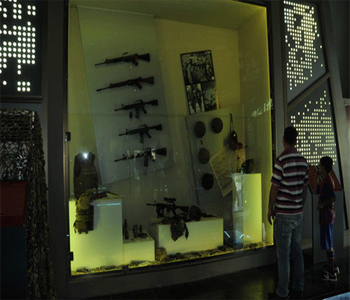 En el cubil de la Resistencia