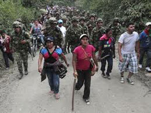 Santos se re&uacutene con las comunidades ind&iacutegenas de Cauca