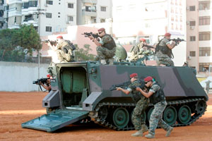 Exhibici&oacuten de comandos de la Brigada de Fuerzas Especiales Libanesa