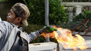 Indonesia: choques entre Polic&iacutea y manifestantes