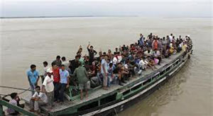 Un centenar de inmigrantes desaparecidos en las costas de Italia