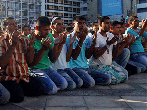 Los musulmanes se manifiestan contra la película antiislámica en Europa