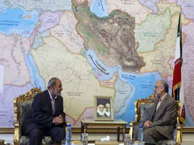 Ahmadineyad recibe Al - Zahar en Teher&aacuten