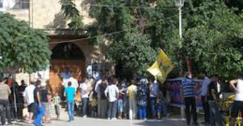 Hezbolá continúa la distribución de ayudas a refugiados sirios