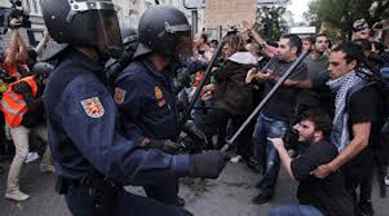 Choques entre manifestantes y policías en el centro de Madrid