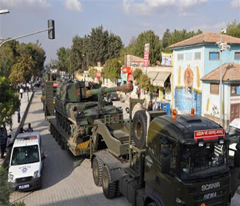 Turquía y EEUU estudian establecer zona de exclusión aérea en la frontera con Siria