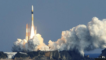 Corea del Norte lanza con éxito un cohete de largo alcance