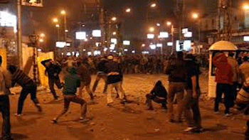 El ejército egipcio toma posiciones alrededor del palacio presidencial