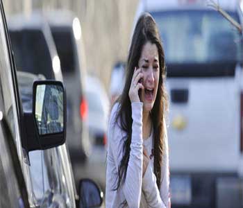 Tiroteo en una escuela de Connecticut deja 27 muertos