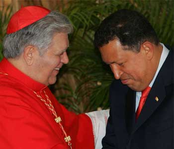 Cardenal venezolano pide por salud de Ch&aacutevez