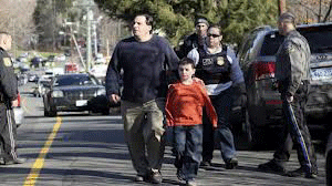 Una fábrica en Colombia propone ropa blindada para niños de EEUU