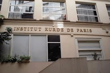 Halladas muertas tres activistas kurdas en París