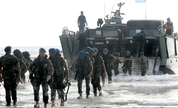 España planea retirar sus tropas de Líbano en 2014