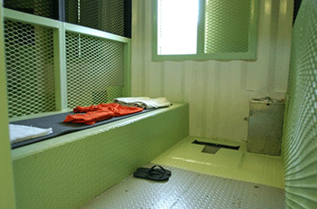 Polonia retirará los cargos al exjefe de los servicios secretos