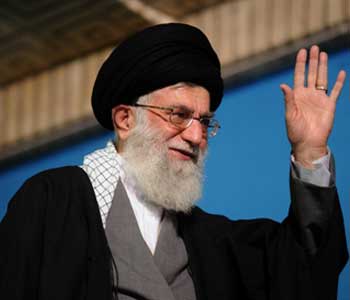 Participaci&oacuten masiva en el aniversario de la Revoluci&oacuten Isl&aacutemica