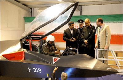 Irán presenta el nuevo caza de combate “Qaher 313”