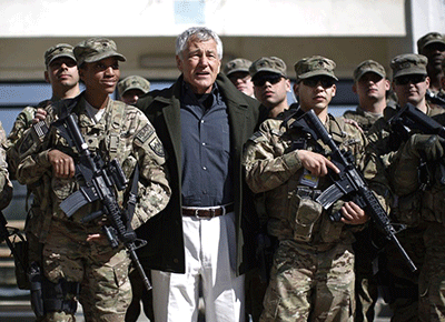 Karzai asegura que los talibanes mantienen contactos diarios con EEUU