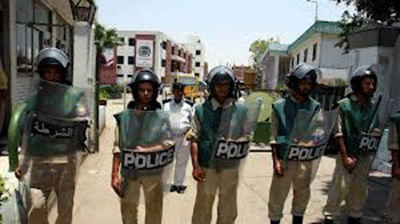 Las autoridades egipcias detienen a un primo de Gadafi en El Cairo