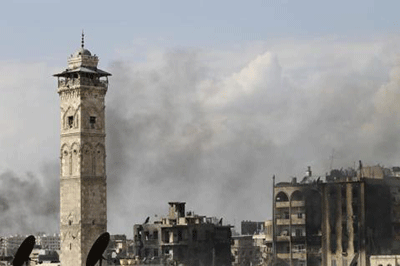 El Frente al-Nusra destruye el minarete de la Gran Mezquita de Alepo