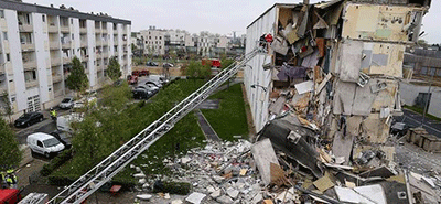 Tres muertos al derrumbarse un edificio en el norte de Francia
