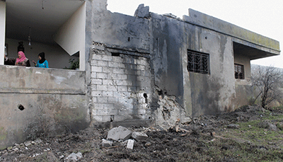 Los rebeldes en Siria bombardean ciudades y aldeas libanesas