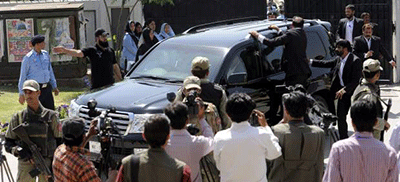 Musharraf se fuga tras ordenar su arresto el Supremo de Pakistán