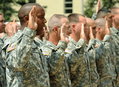 Coronel de las Fuerzas Aéreas de EEUU acusado de violación