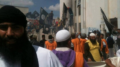 Cambio de política hacia la formación salafista Ansar al-Sharia