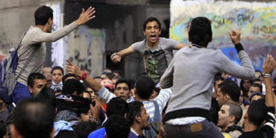 Manifestantes en El Cairo piden renuncia del presidente Mursi