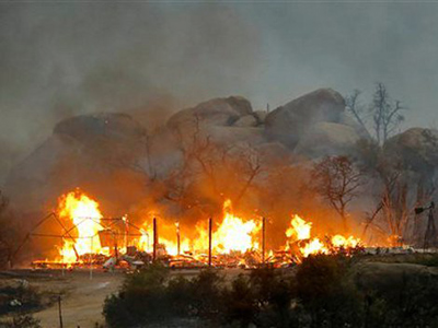 Mueren 19 bomberos en el incendio de Arizona