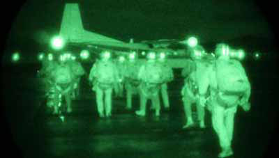 Tropas de EEUU se preparan para atacar Siria