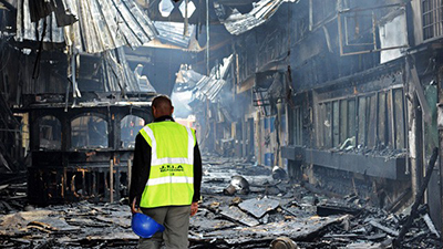 Un grave incendio obliga a cerrar del aeropuerto de Nairobi