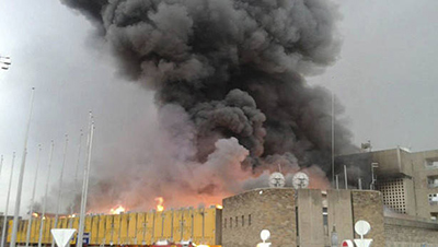 Un grave incendio obliga a cerrar del aeropuerto de Nairobi