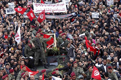 La oposición tunecina convoca protestas para forzar un diálogo nacional