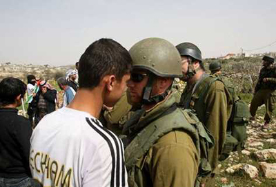 Soldados israelíes matan a tres palestinos en Cisjordania