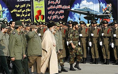 Irán no firmará un acuerdo sin derecho a enriquecer uranio