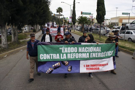 México: Más de 2500 personas se manifestaron contra reforma energética