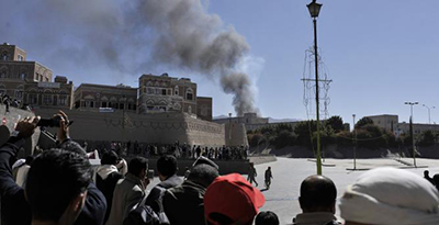 Atentado contra el Ministerio de Defensa en Yemen