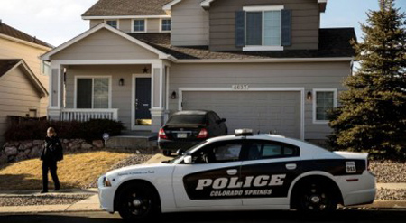 Muere una joven en EEUU por disparo de su padrastro